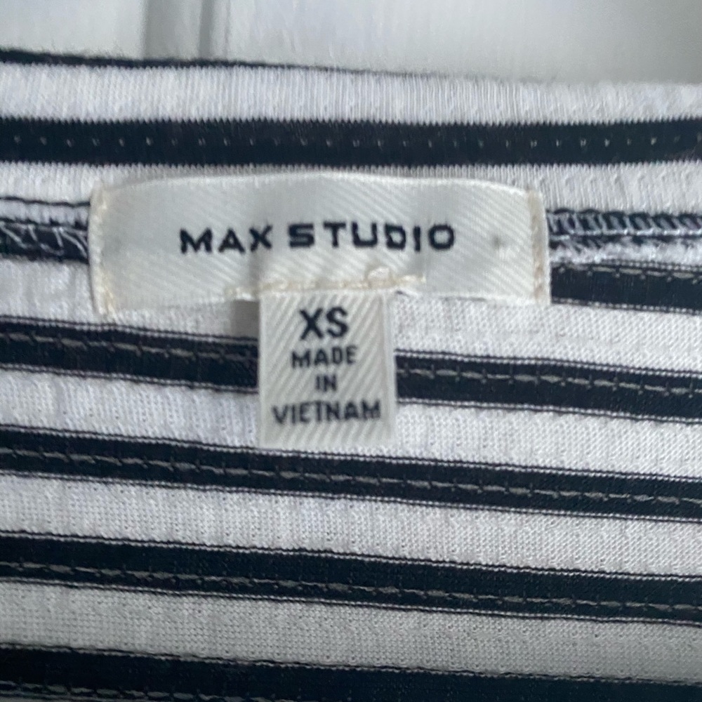 Max Studio blouse. Brand new.